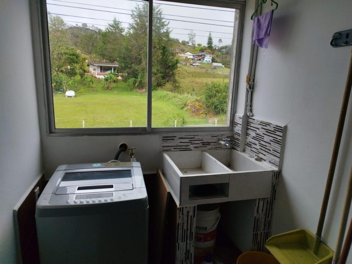 Apartamento Balcon De La Esperanza Guatapé Exteriör bild